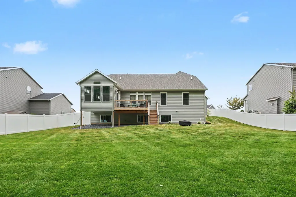 7460 Thistle Street Allendale Charter Township MI 49401