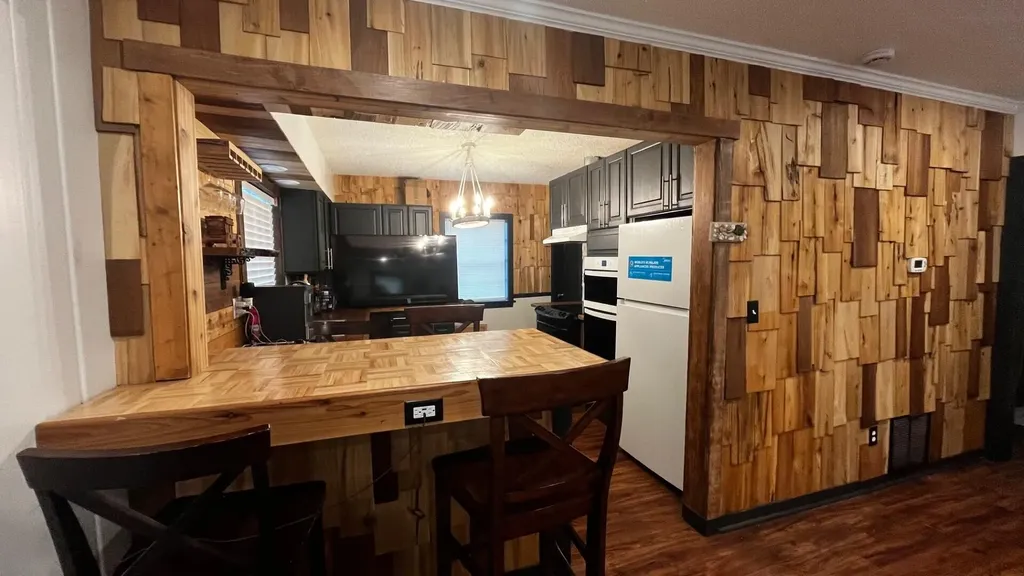 3755 Jefferson Avenue SE Wyoming City MI 49548