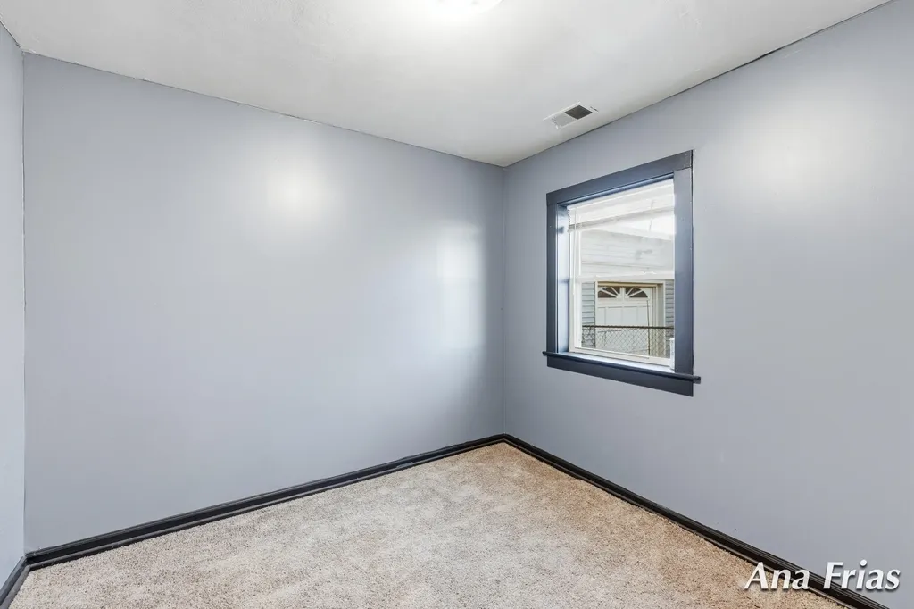 3755 Jefferson Avenue SE Wyoming City MI 49548