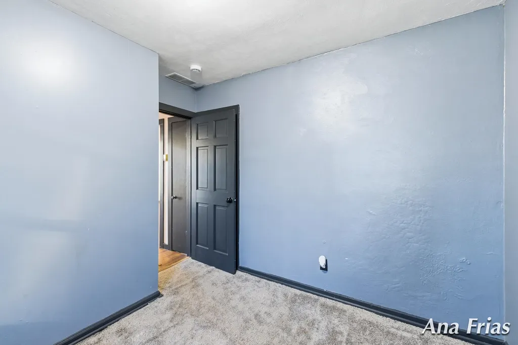 3755 Jefferson Avenue SE Wyoming City MI 49548