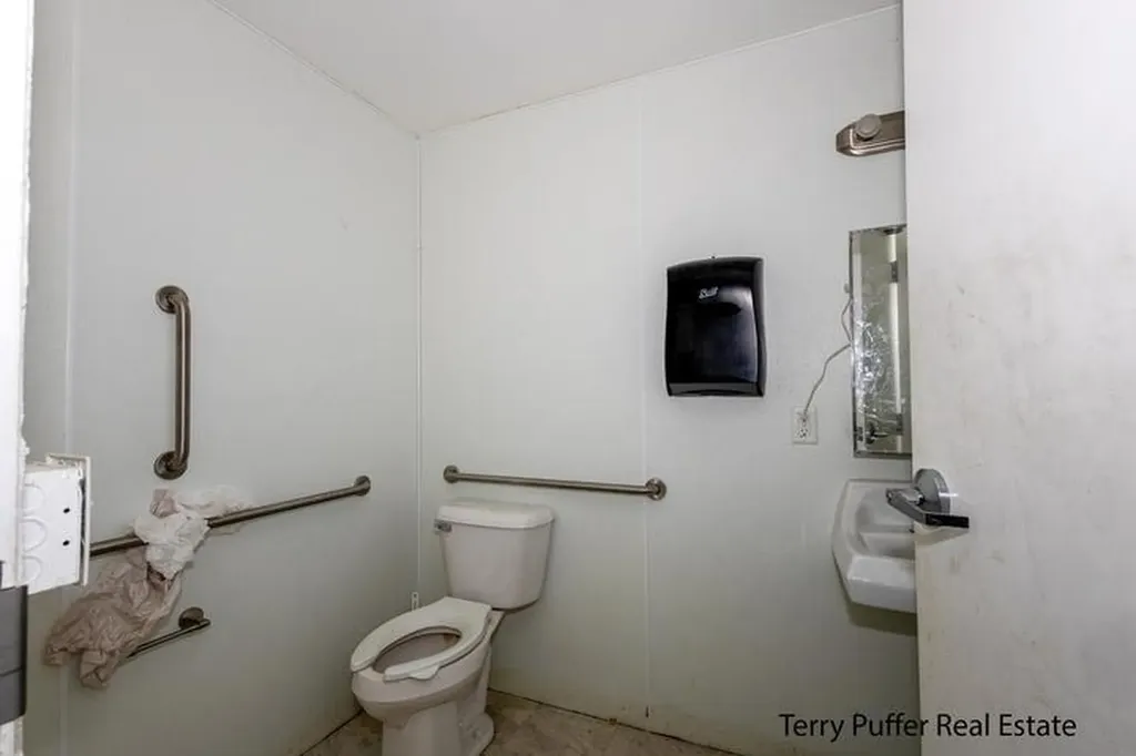 981 S Getty Street Muskegon City MI 49442