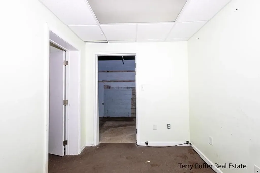 981 S Getty Street Muskegon City MI 49442