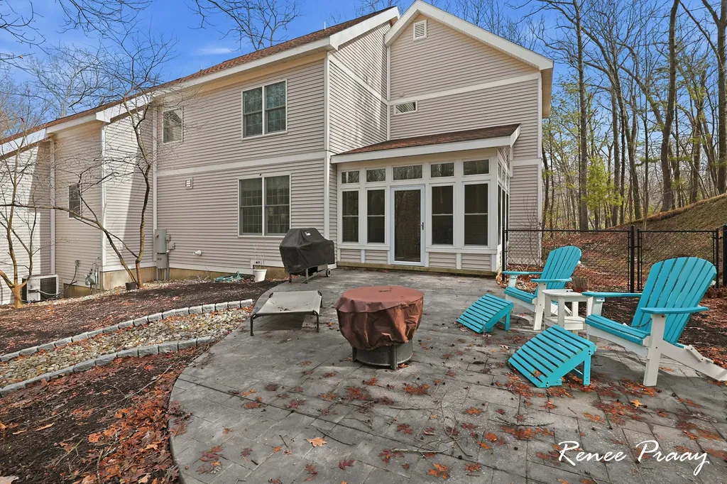 5439 Shawnee Road Pentwater Township MI 49449