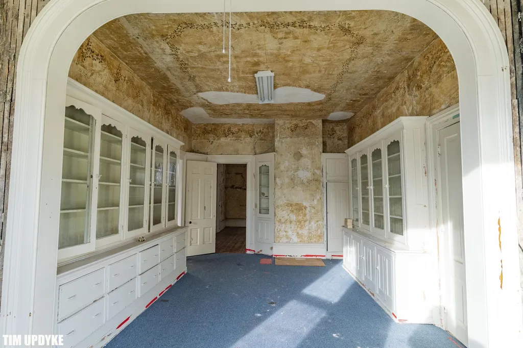 382 W Muskegon Avenue Muskegon City MI 49440
