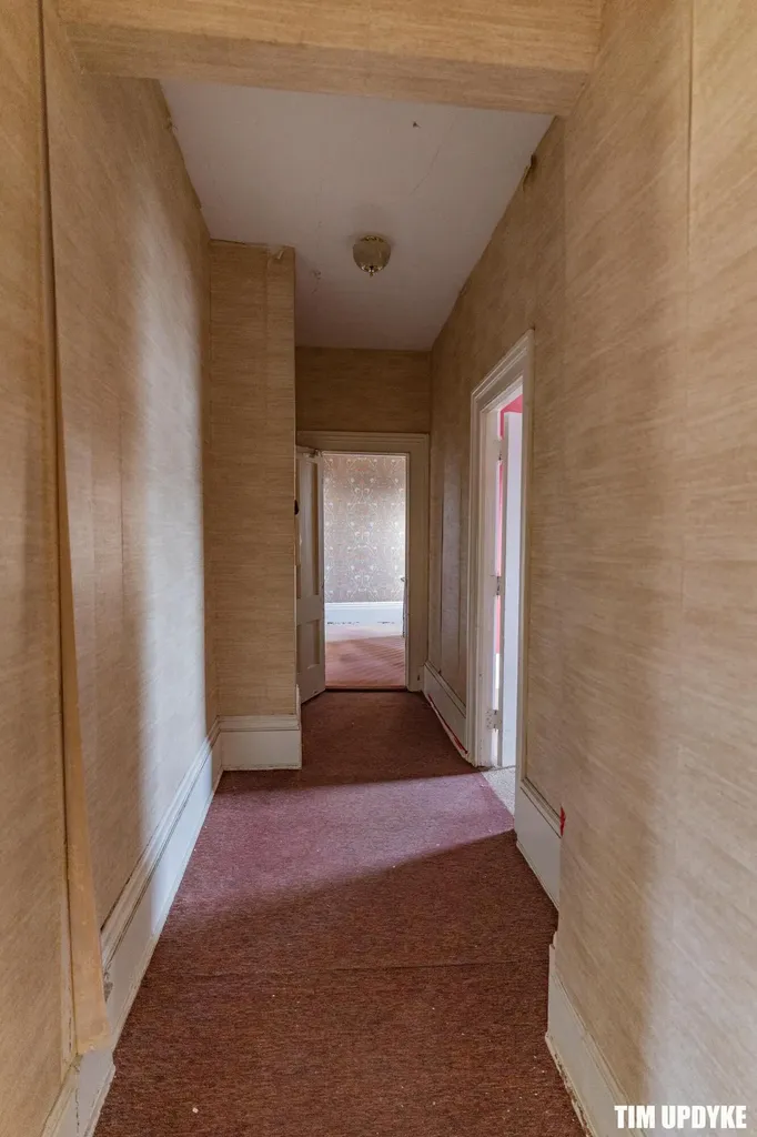 382 W Muskegon Avenue Muskegon City MI 49440