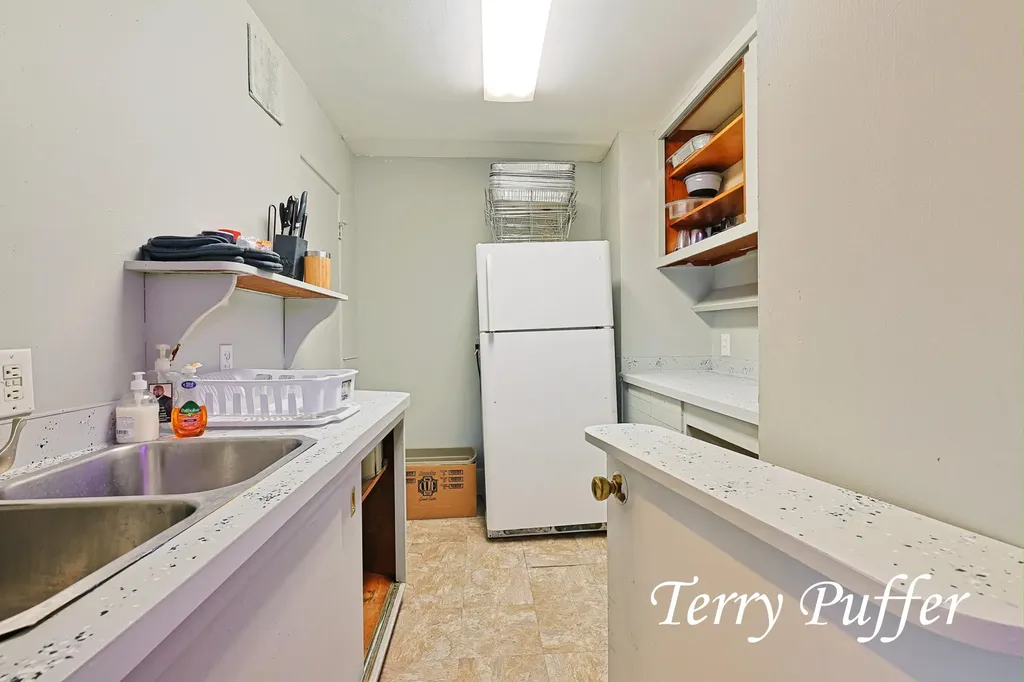 2101 Peck Street Muskegon Heights City MI 49444
