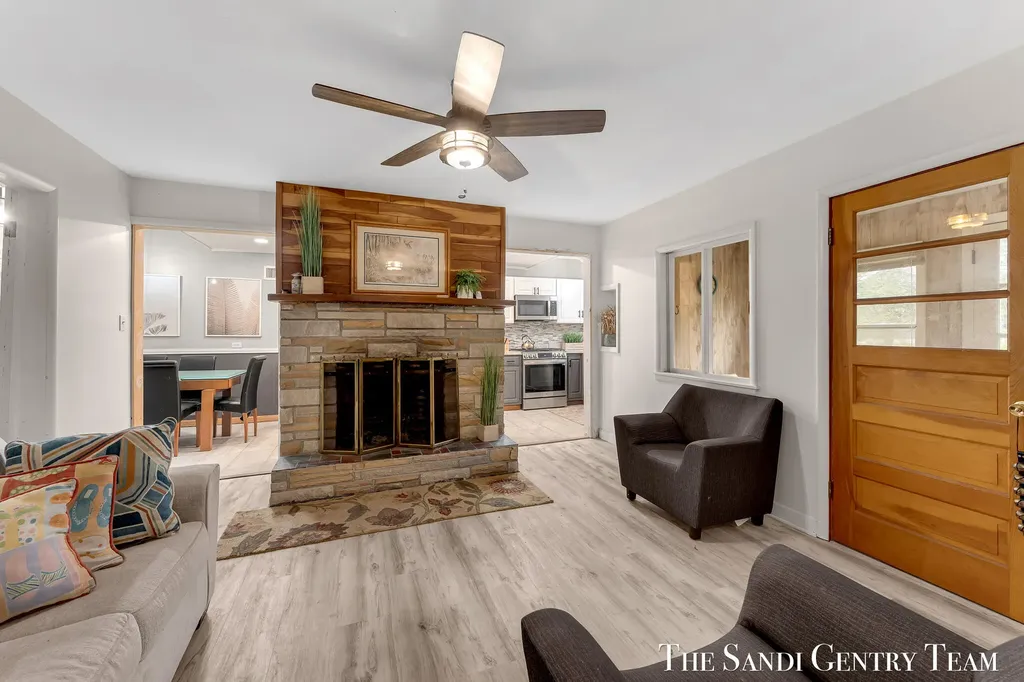 1111 2nd Street Pentwater Village MI 49449