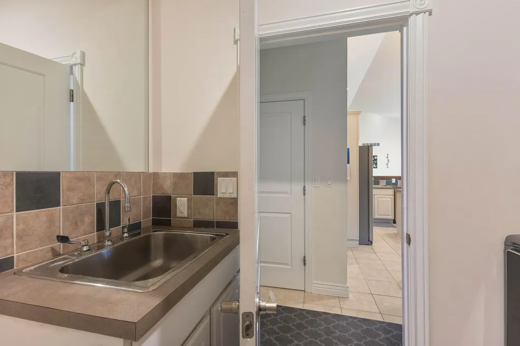 3317 Danglwood Court Fruitport Charter Township MI 49444