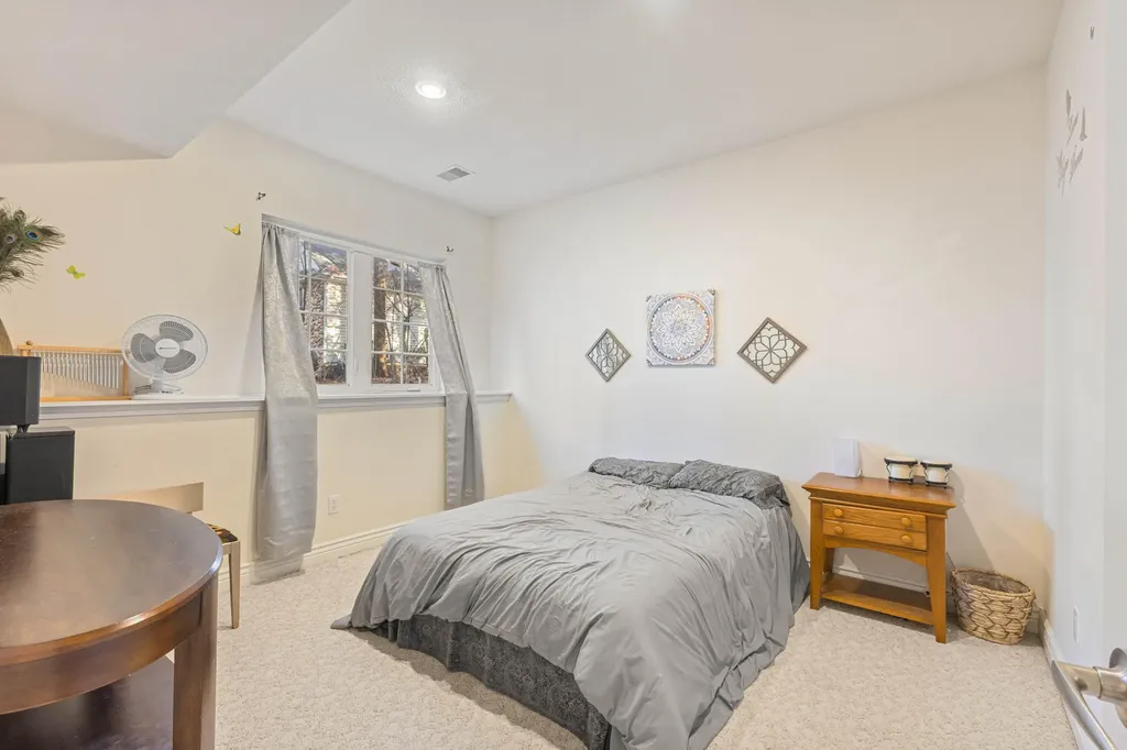 3317 Danglwood Court Fruitport Charter Township MI 49444