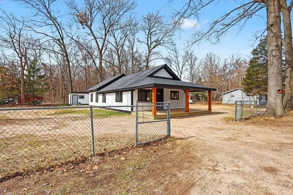 908 Grove Street Lee Township MI 49450
