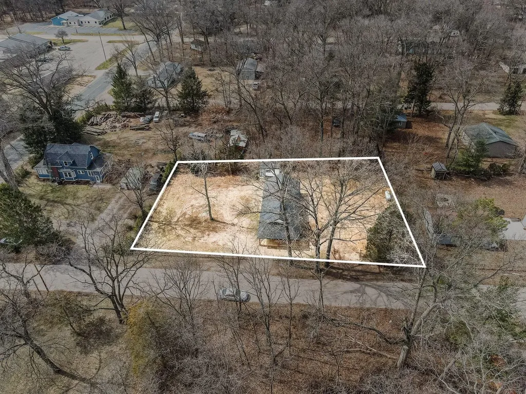 908 Grove Street Lee Township MI 49450