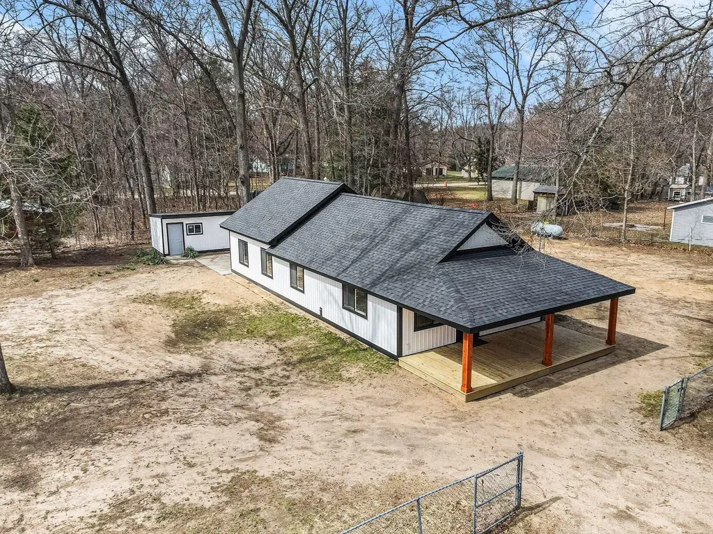 908 Grove Street Lee Township MI 49450