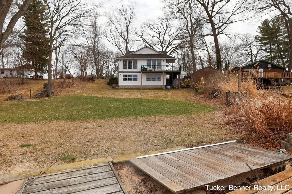 2378 Duff Road Dalton Township MI 49457