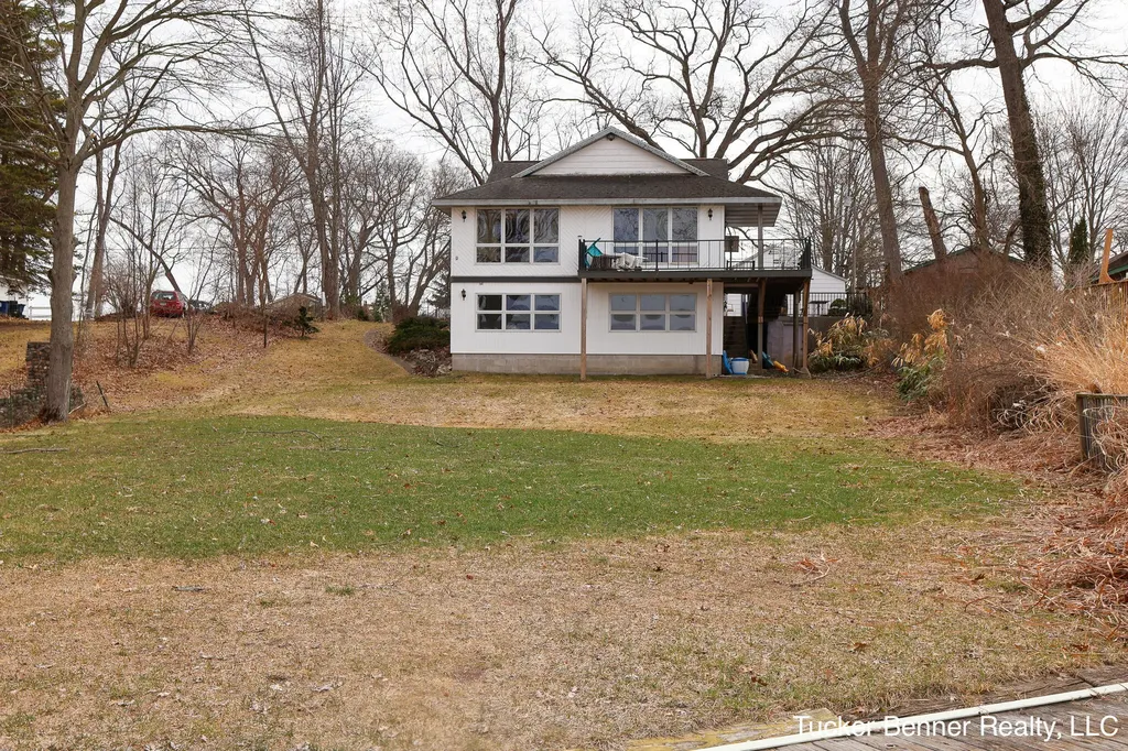 2378 Duff Road Dalton Township MI 49457
