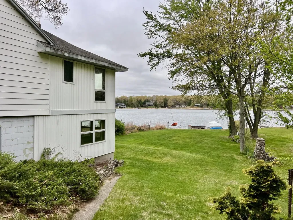 2378 Duff Road Dalton Township MI 49457