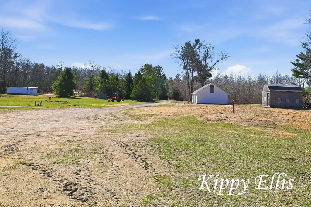 2860 Fenner Road Laketon Township MI 49445