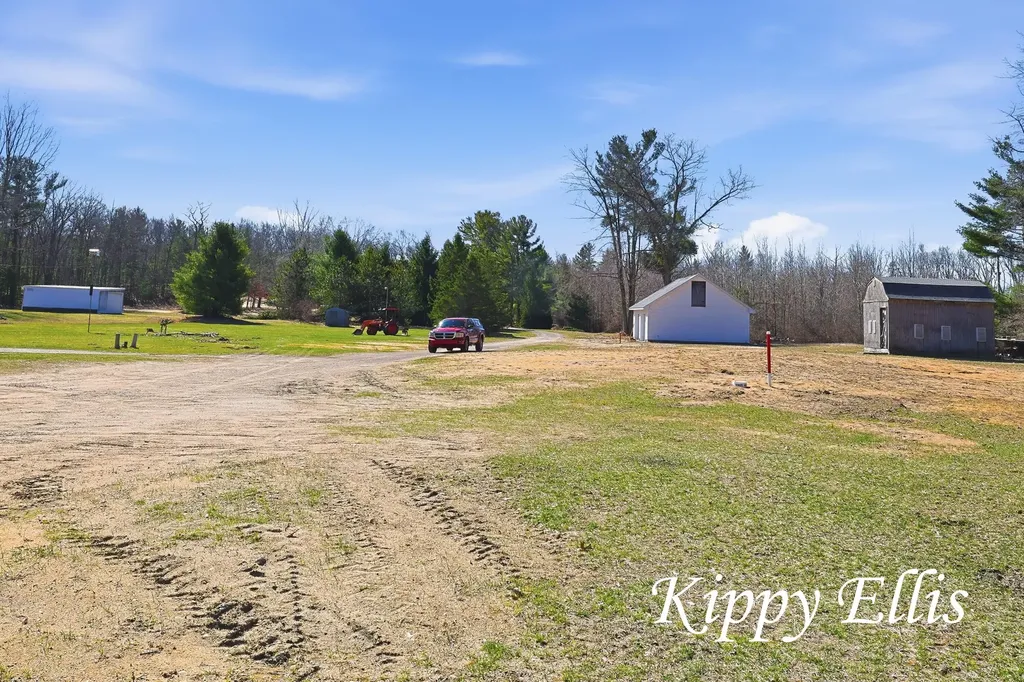 2860 Fenner Road Laketon Township MI 49445