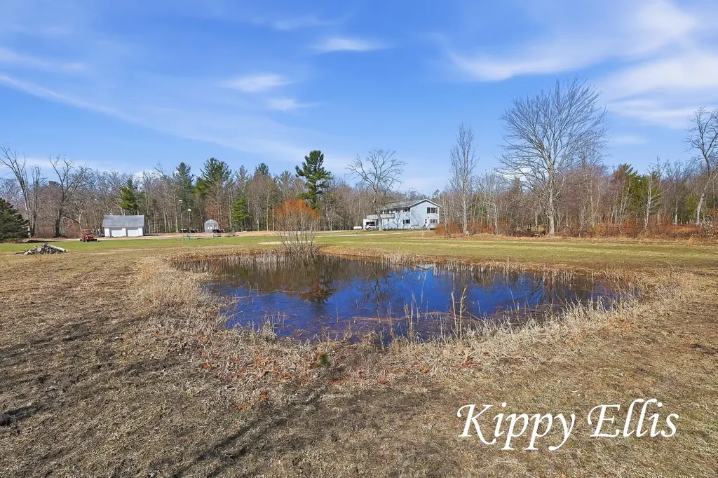 2860 Fenner Road Laketon Township MI 49445