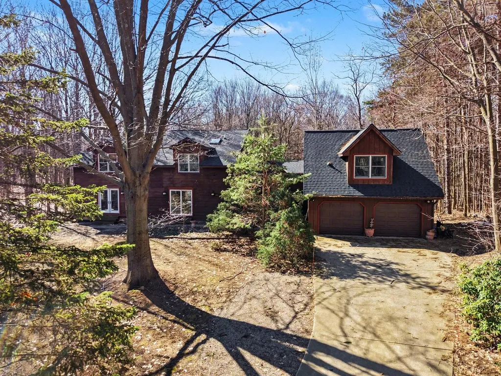 6570 145th Avenue Laketown Township MI 49423