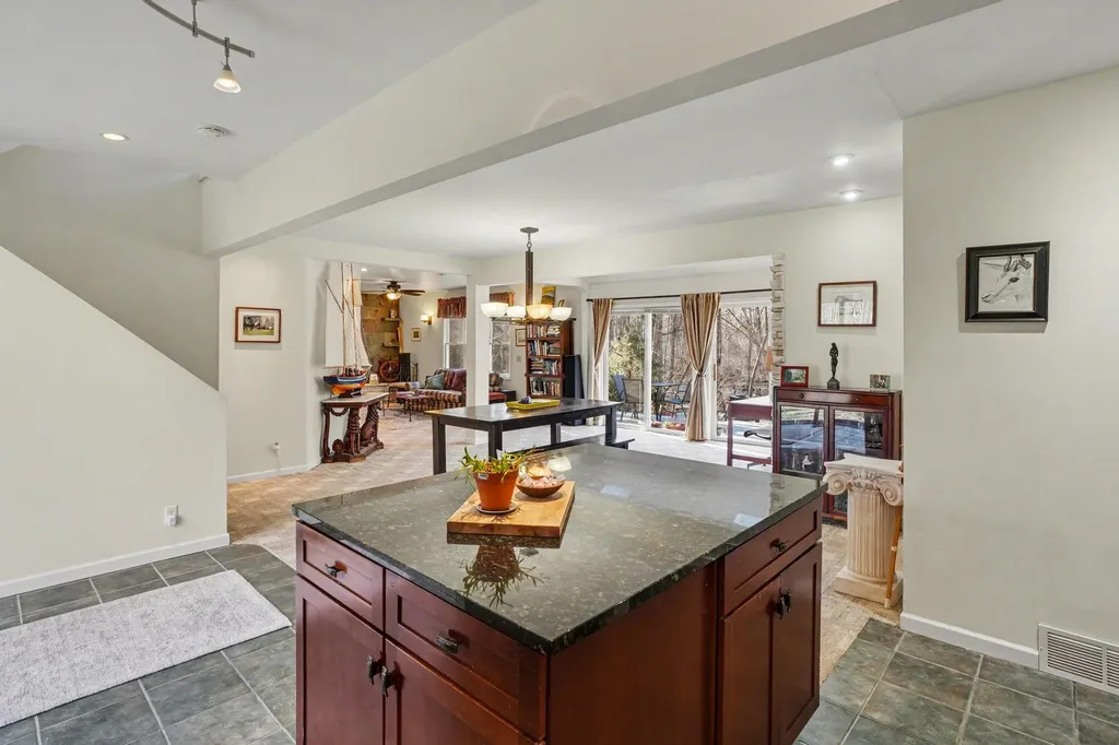 6570 145th Avenue Laketown Township MI 49423