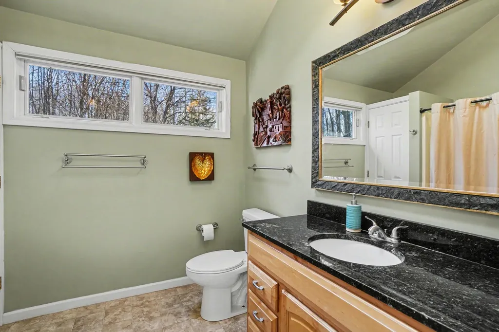 6570 145th Avenue Laketown Township MI 49423