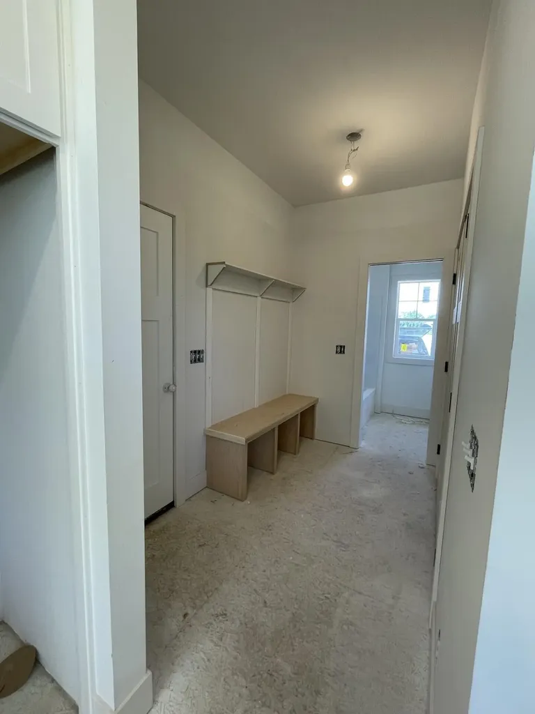 2975 Colfax Street Unknown City MI 49408
