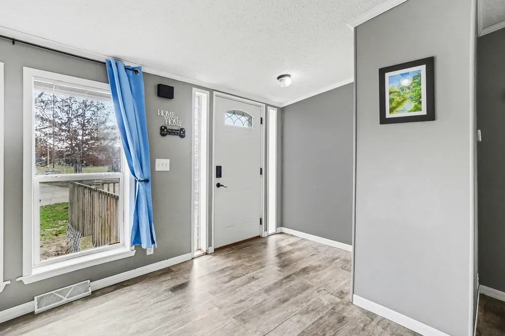 9137 Pine Lake Court Olive Township MI 49460