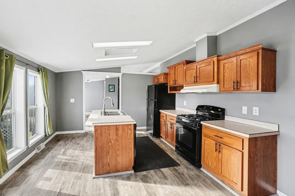 9137 Pine Lake Court Olive Township MI 49460