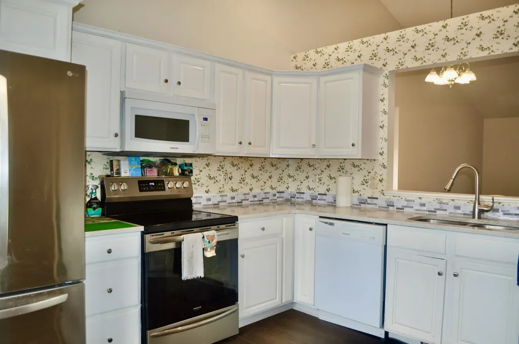 3217 Westbury Court Holland Charter Township MI 49424