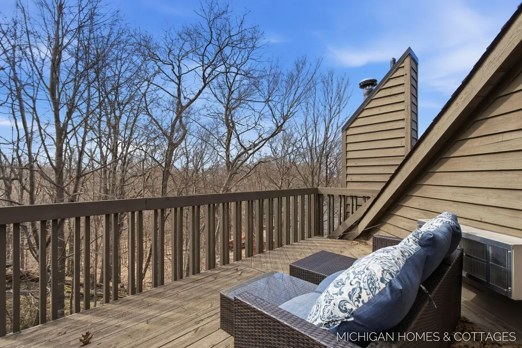 2312 Maksaba Trail Laketown Township MI 49434