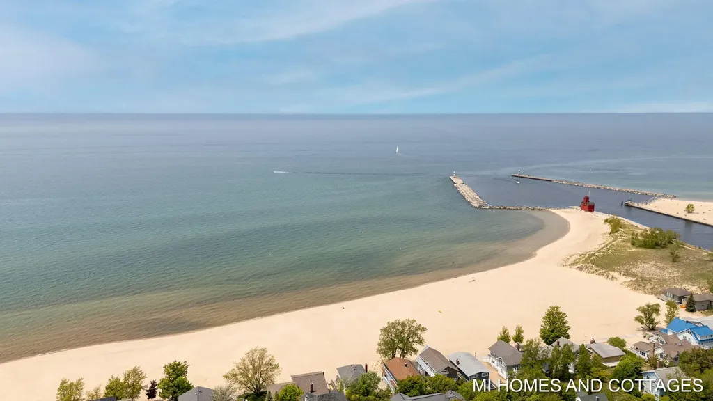 2312 Maksaba Trail Laketown Township MI 49434