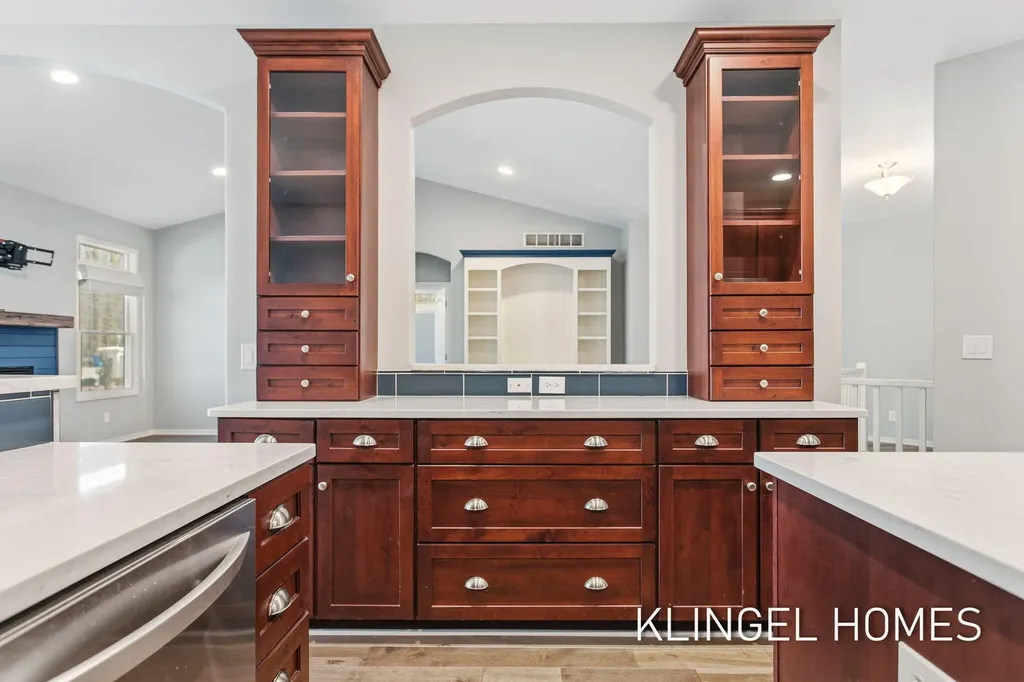 16480 Springvale Court Ferrysburg City MI 49456