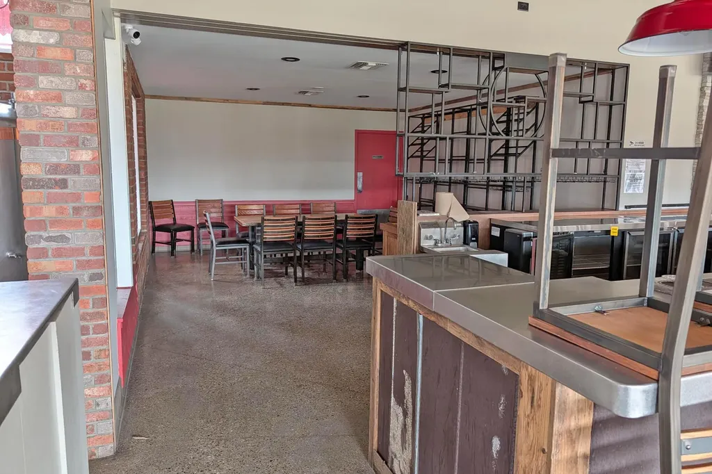 971 W Savidge Street Spring Lake Village MI 49456