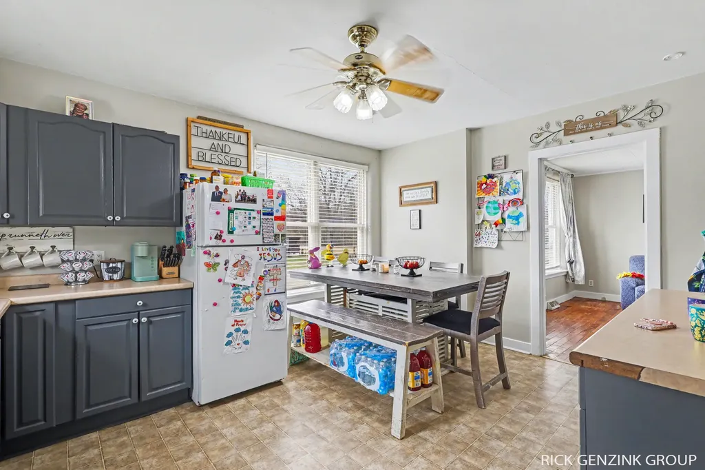 614 W High Street Bangor City MI 49013