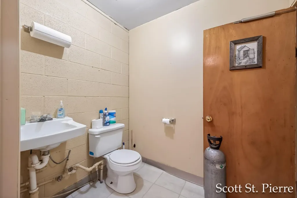 60 W 3rd Street Shelby Village MI 49455