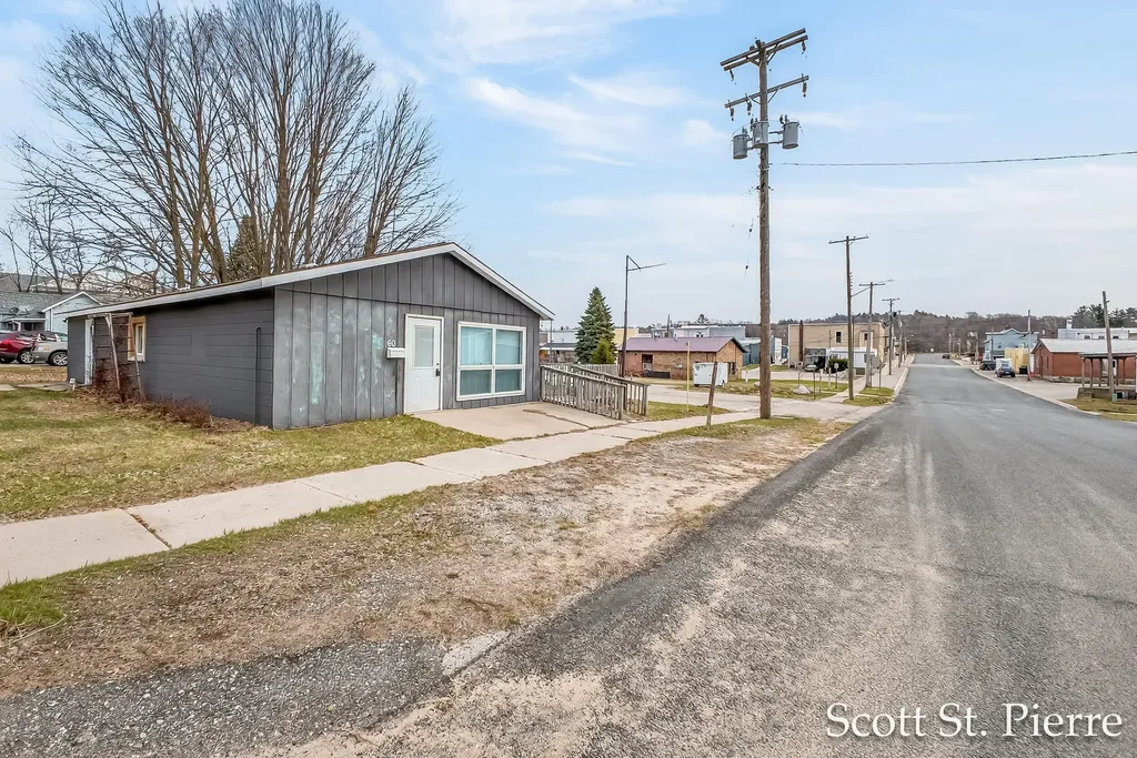 60 W 3rd Street Shelby Village MI 49455