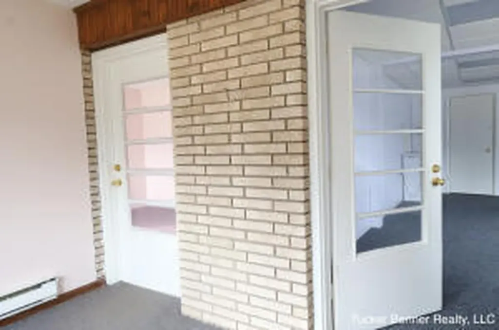 293 N 3rd Avenue Fruitport Village MI 49415
