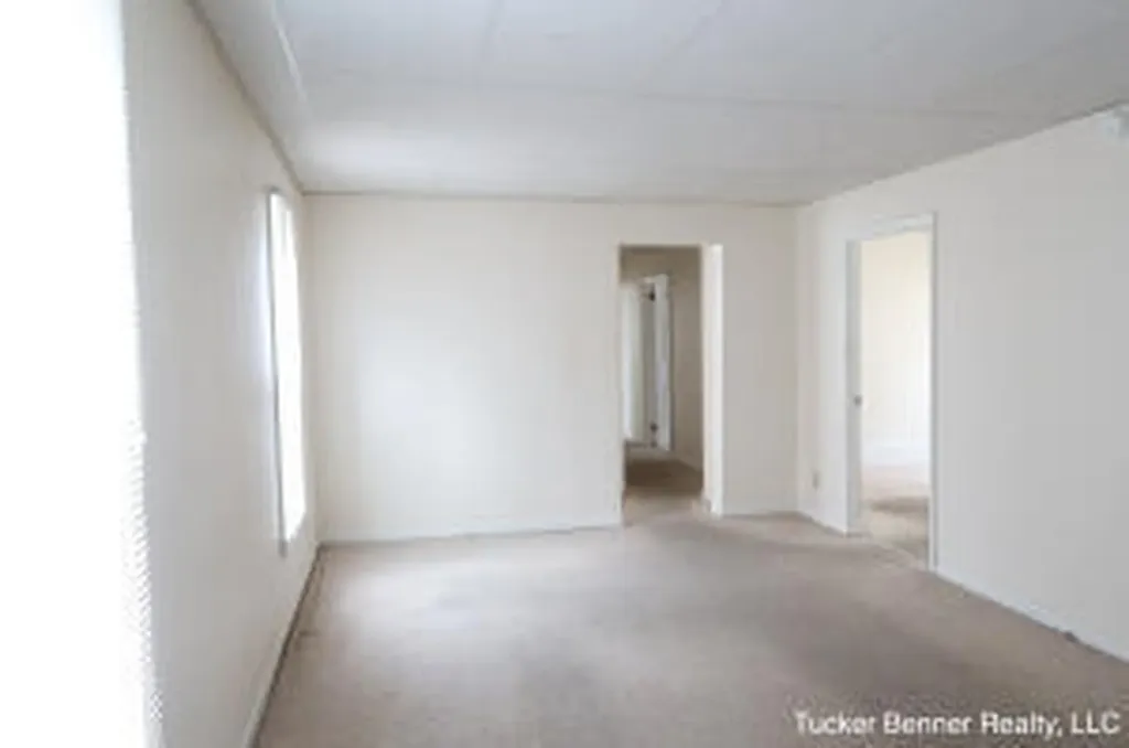 293 N 3rd Avenue Fruitport Village MI 49415