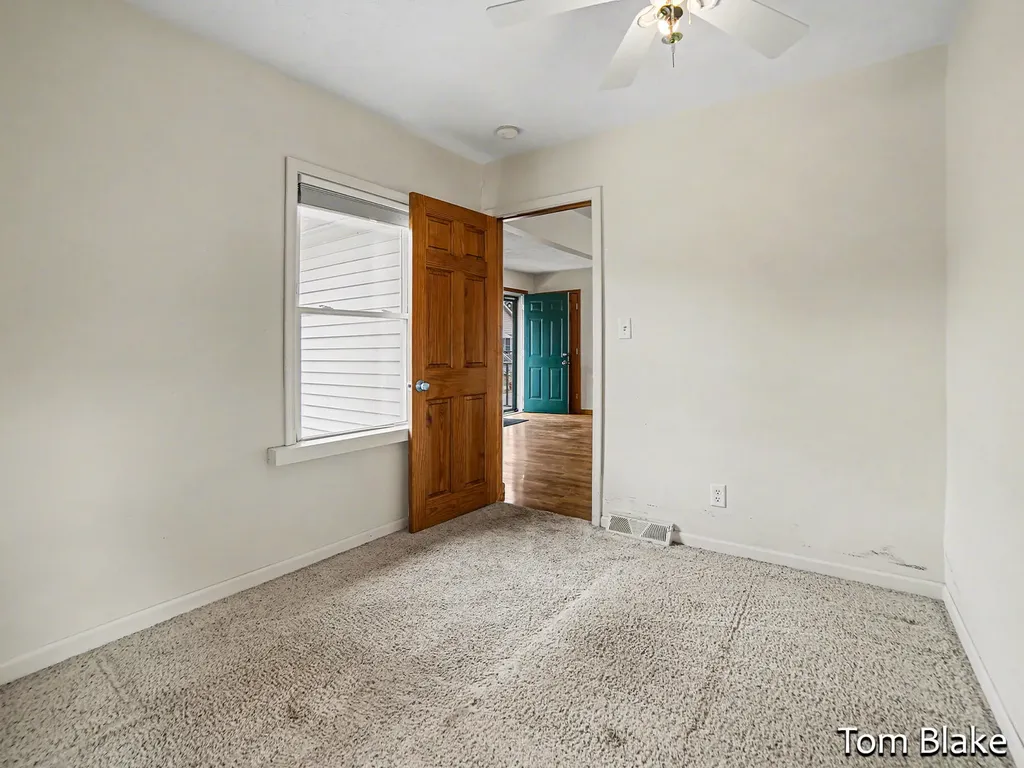 1834 Edgewater Street Muskegon City MI 49441