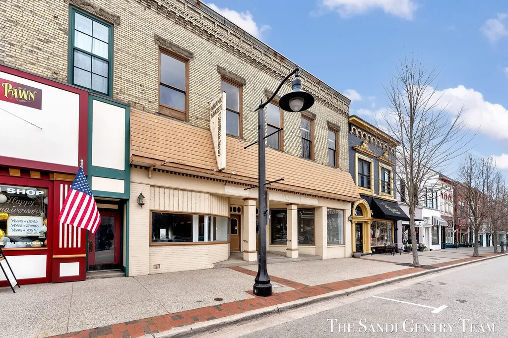 224 Washington Avenue Grand Haven City MI 49417