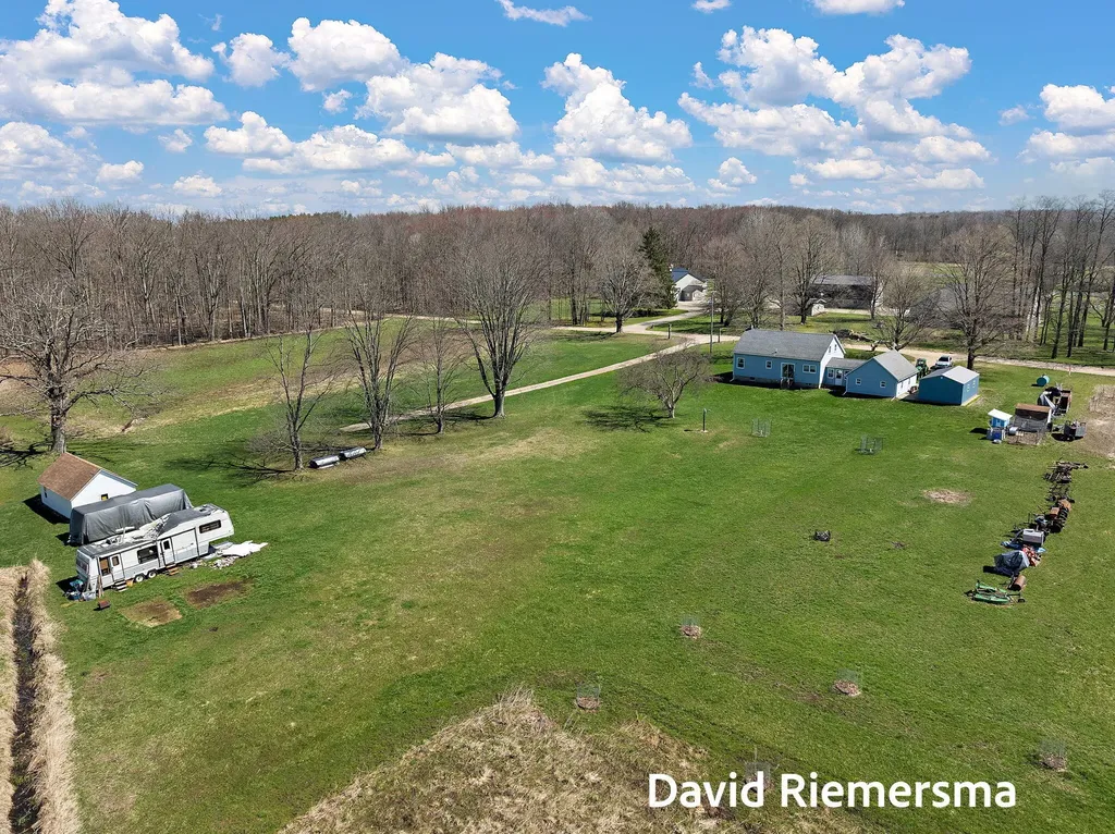 466 27th Street Allegan Township MI 49010
