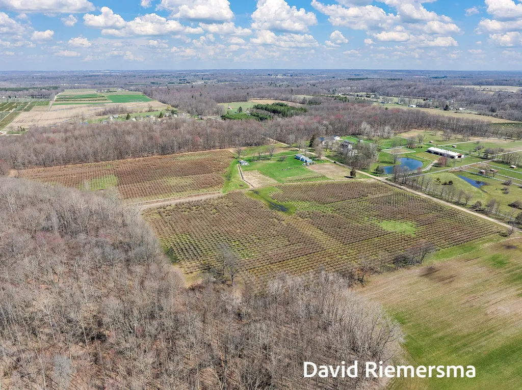 466 27th Street Allegan Township MI 49010