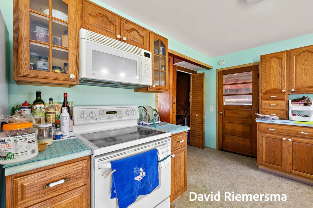 466 27th Street Allegan Township MI 49010