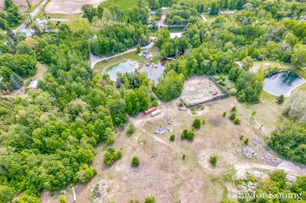 3111 N 128th Avenue Elbridge Township MI 49420
