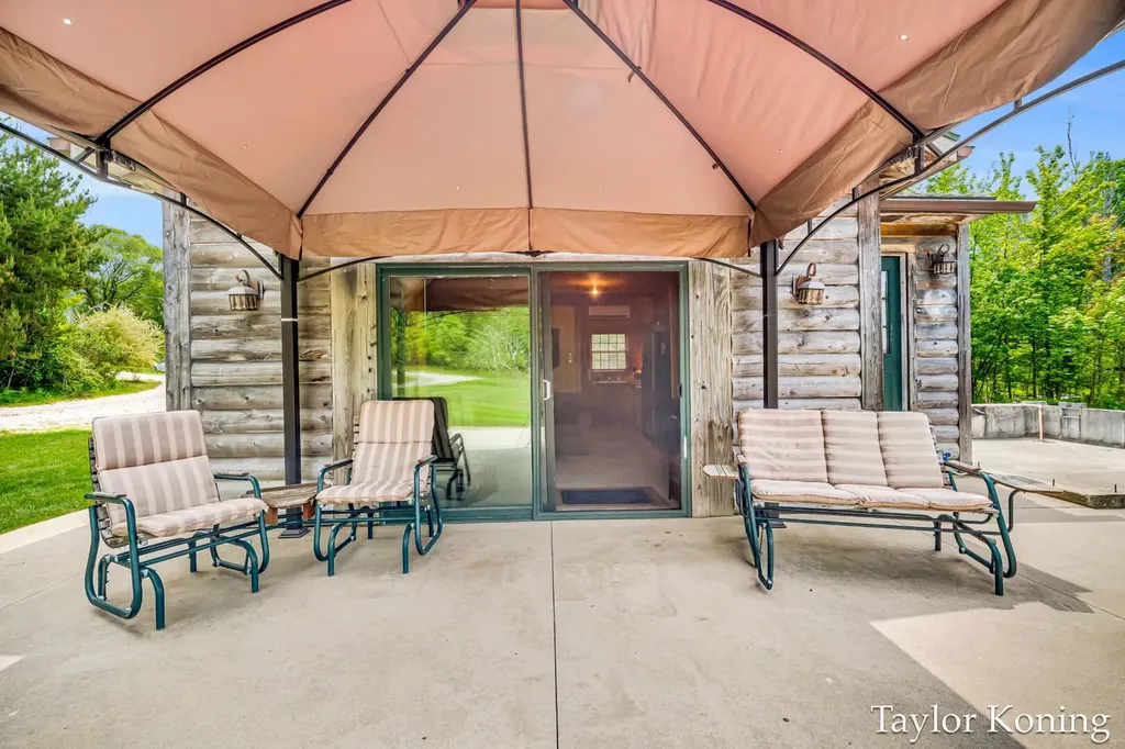 3111 N 128th Avenue Elbridge Township MI 49420
