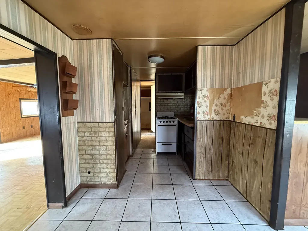 8705 E James Street Big Prairie Township MI 49349