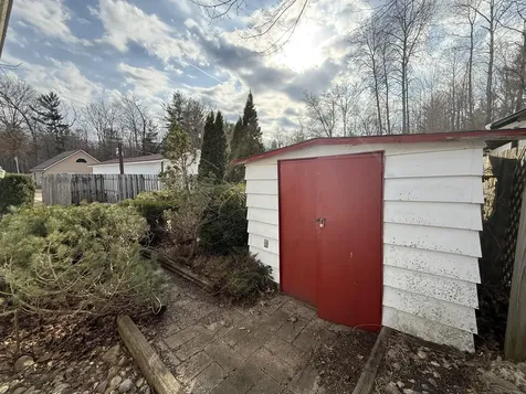 8705 E James Street Big Prairie Township MI 49349