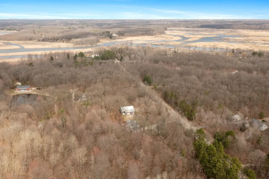 2902 63rd Street Saugatuck Township MI 49408