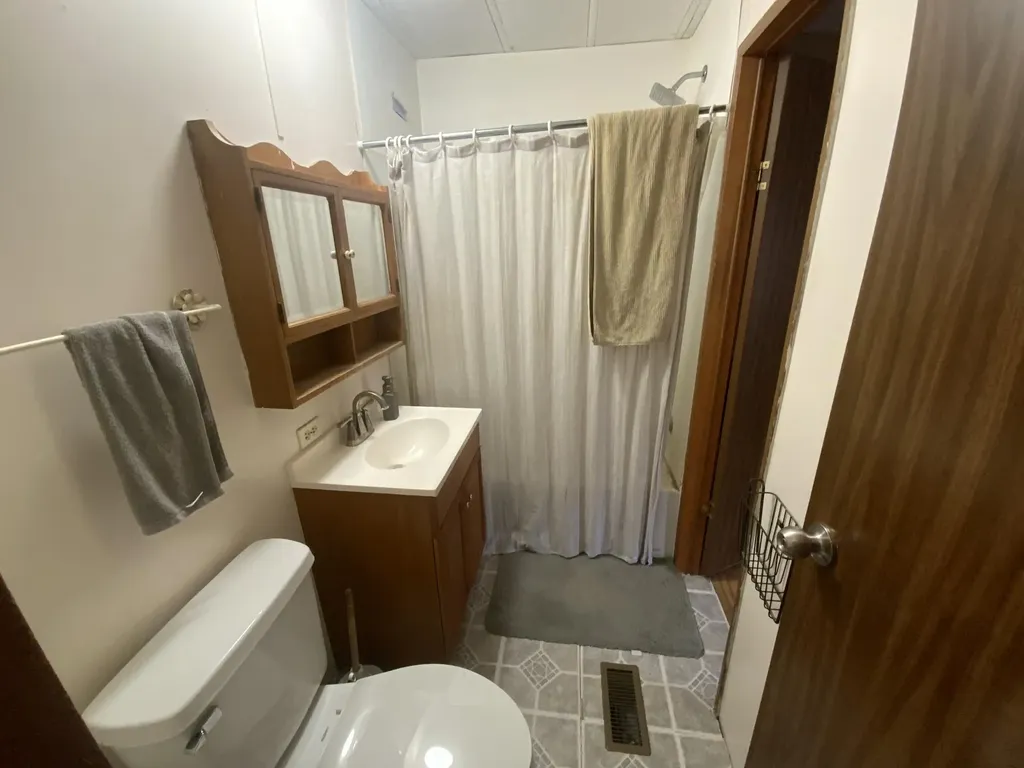 8401 Clinton Road Tompkins Township MI 49201