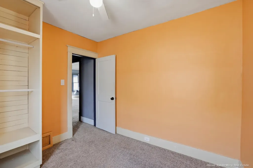 1721 Jarman Street Muskegon City MI 49442